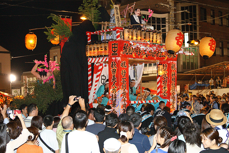 土崎港曳山まつり 宵宮祭